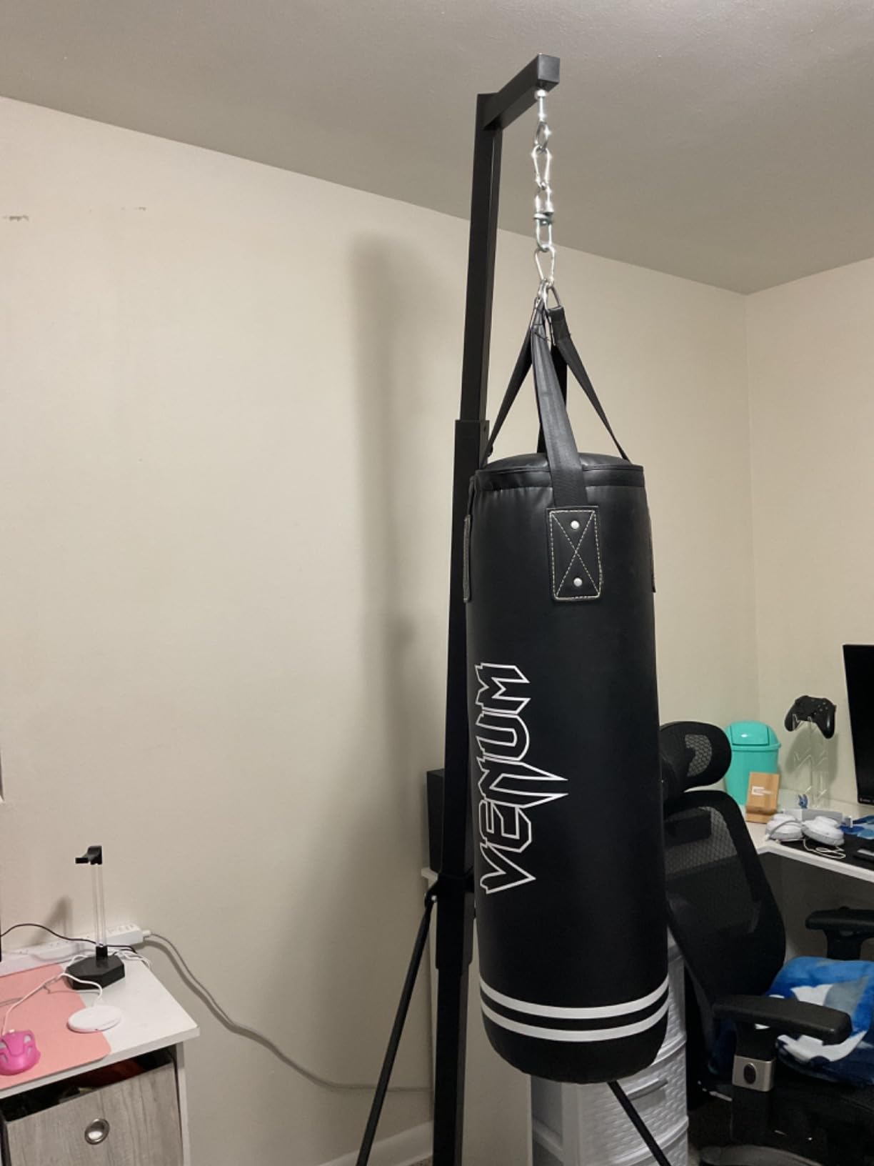 VIVOHOME Height Adjustable Foldable Heavy Duty Boxing Punching Bag Stand Steel Sandbag Rack Freestanding Up to 132 lbs for Home Fitness Stable customer photo 2