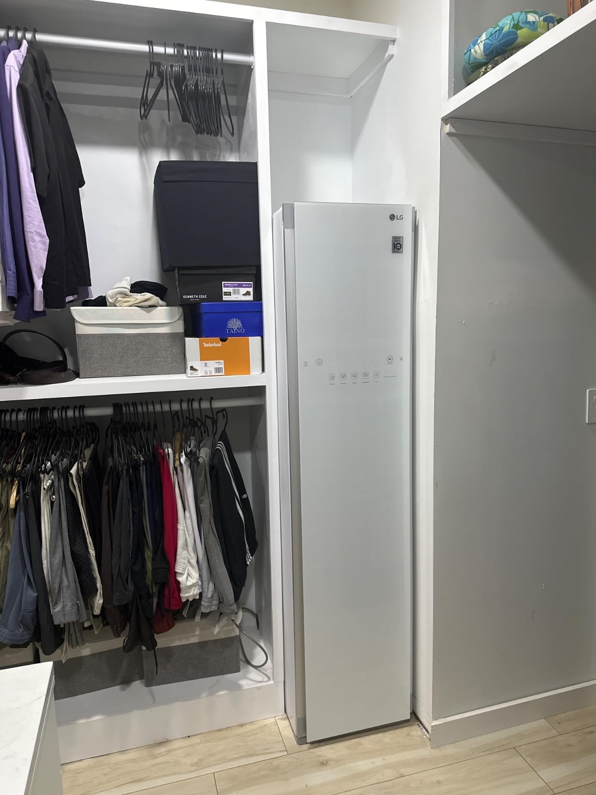LG Styler Steam Closet with TrueSteam Technology & Moving Hangers (S3MFBN) customer photo 2