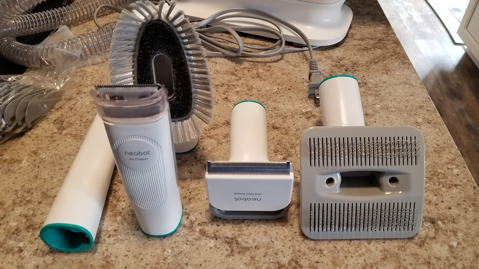 Neakasa P1 Pro Dog Grooming Vacuum, 6-in-1 Kit, 2-Year Protection Plan customer photo 1