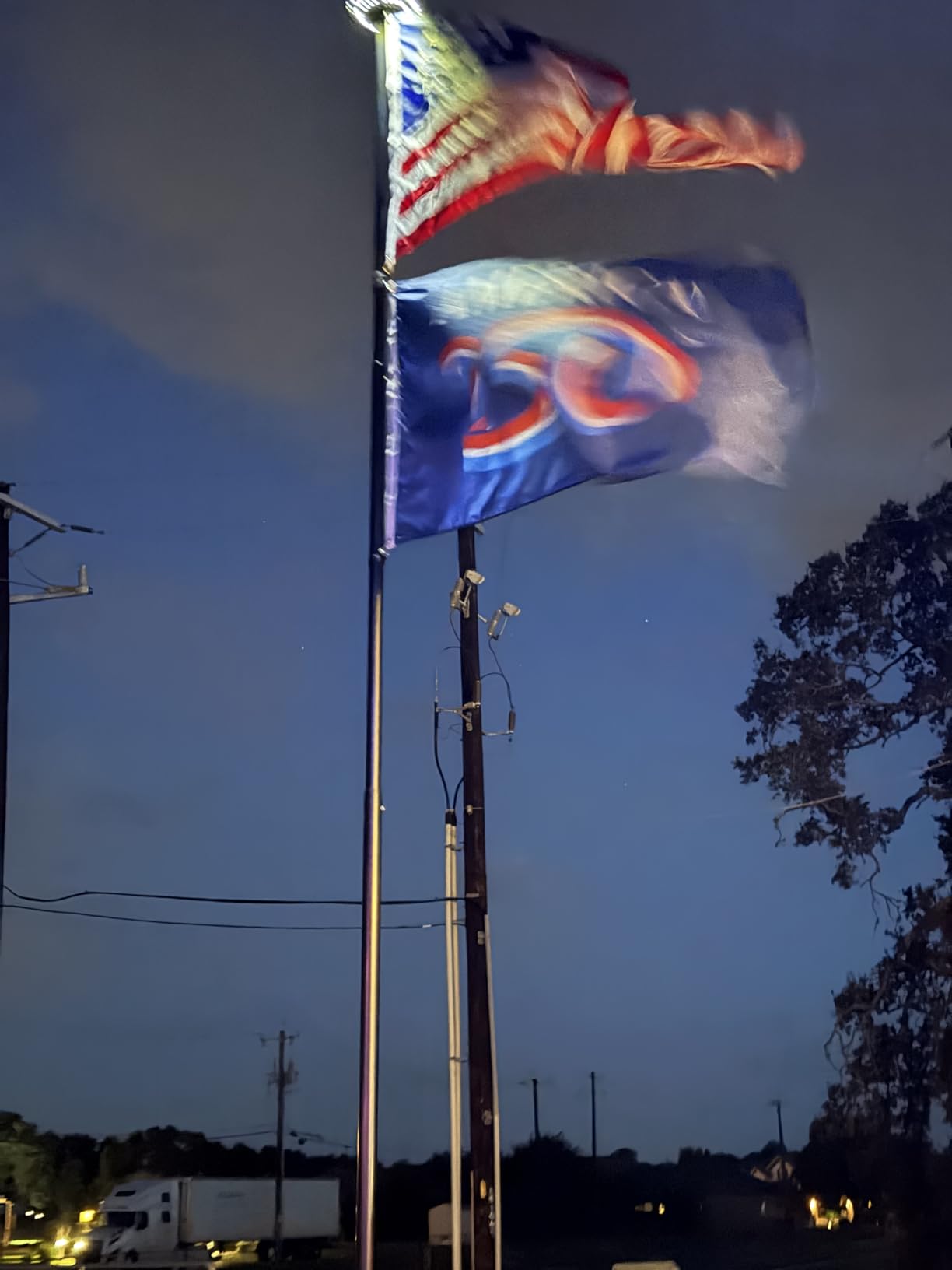 Service First 25FT Flagpole Kit Freedom Edition Black Telescoping for Outside House In Ground - Anti Tangle Swivel Ring Design - 100MPH Wind Tested with Single Flag customer photo 1