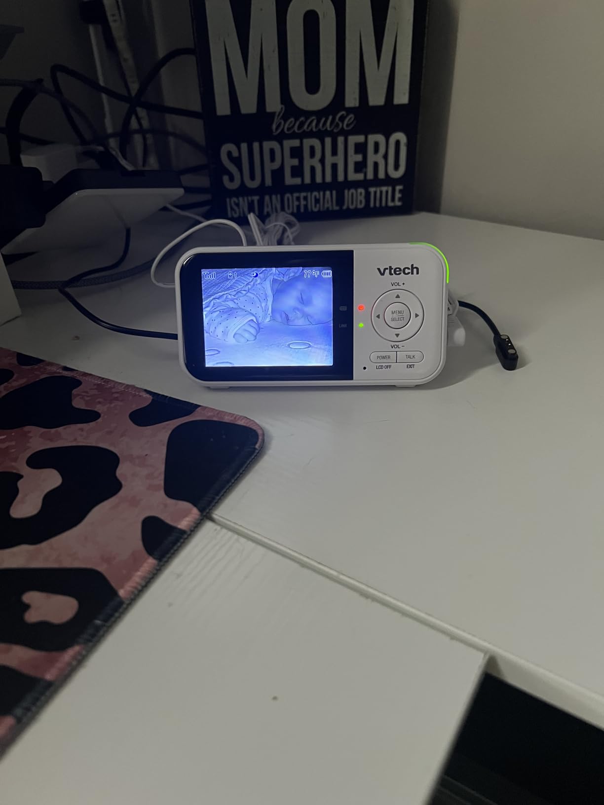 VTech Baby Monitor No WiFi with 2 Cameras – 19-Hour Battery, Patrol Mode for Twins & Two Rooms, 1000ft Range, Auto Night Vision, Two-Way Talk, Temperature Sensor | VM819-2 customer photo 2