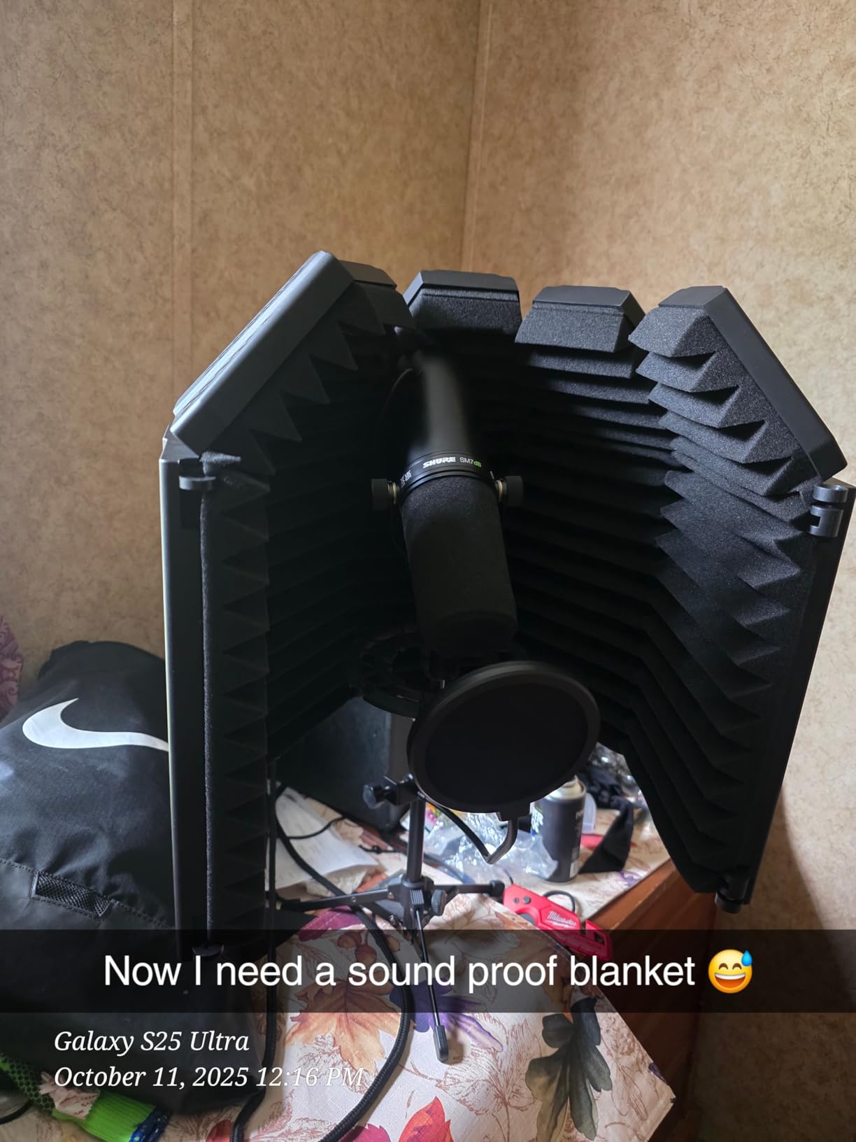 XTUGA Recording Microphone Isolation Shield, High Density Absorbent Foam 5 Panels to Filter Vocal,Top Enclosed Foldable Soundproof Cover for Condenser Studio Equipment MIS02 customer photo 2