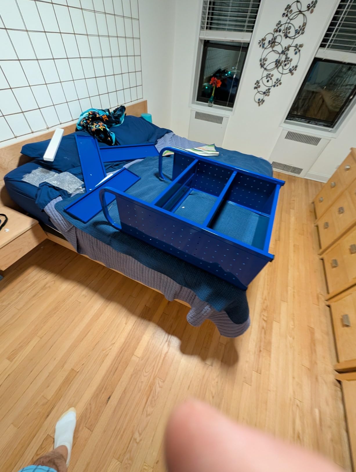 Workington Rolling Book Truck Book Cart with 3 Flat Shelves, Library Book Cart with Swivel Lockable Casters 3001 Blue customer photo 2
