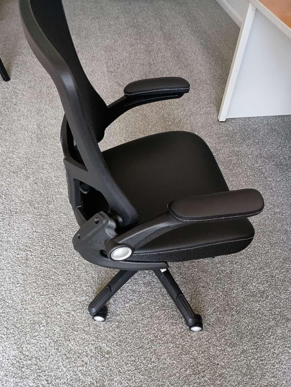 X XISHE PU Mesh Chair customer photo 2