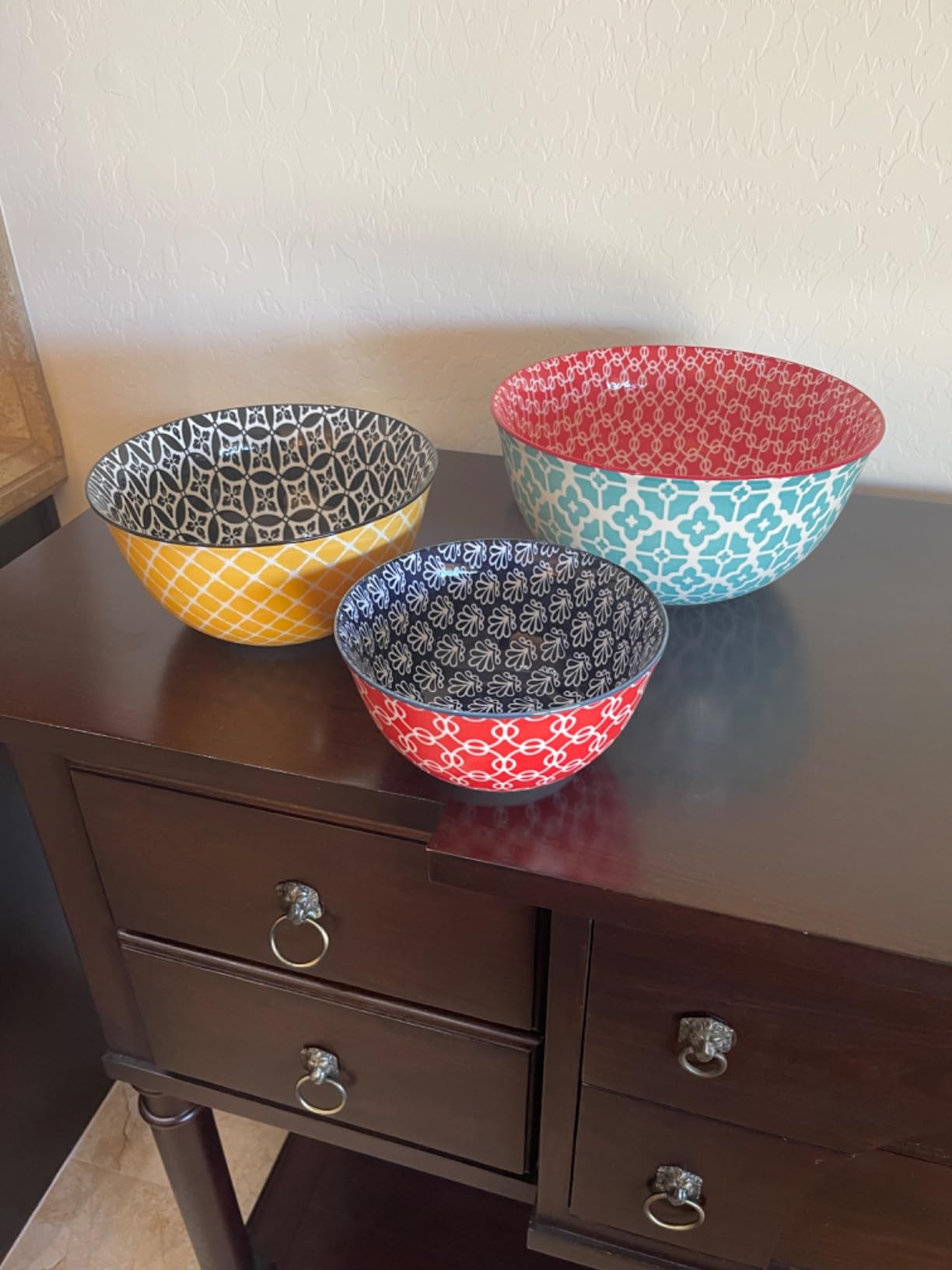 DOWAN Mixing Bowls, Ceramic Mixing Bowls for Kitchen, Colorful Vibrant Nesting Bowls for Cooking, Baking, Prepping, Serving, Salad, Housewarming Gift, Microwave Dishwasher Safe, 3.7/2/1 Qt, Set of 3 customer photo 2