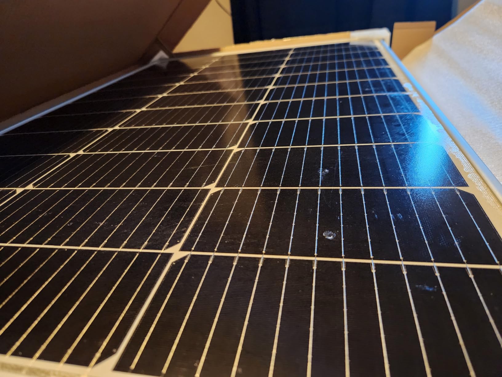 ECO-WORTHY 200 Watts 12 Volt/24 Volt Solar Panel Kit with High Efficiency Monocrystalline Solar Panel and 30A PWM Charge Controller for RV, Camper, Vehicle, Caravan and Other Off Grid Applications customer photo 1