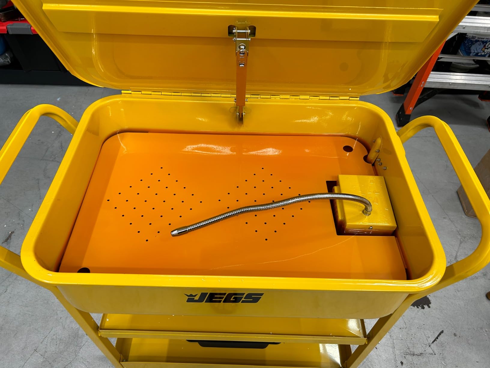 JEGS 81603 Portable Parts Washer Cart 20-Gallon Tank Solvent Capacity: 12-Gallon customer photo 2