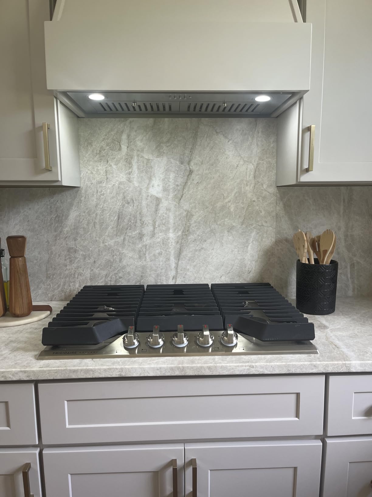 30 in. Lumin Collection 380 CFM Ducted Insert Range Hood, LED, Stainless customer photo 2