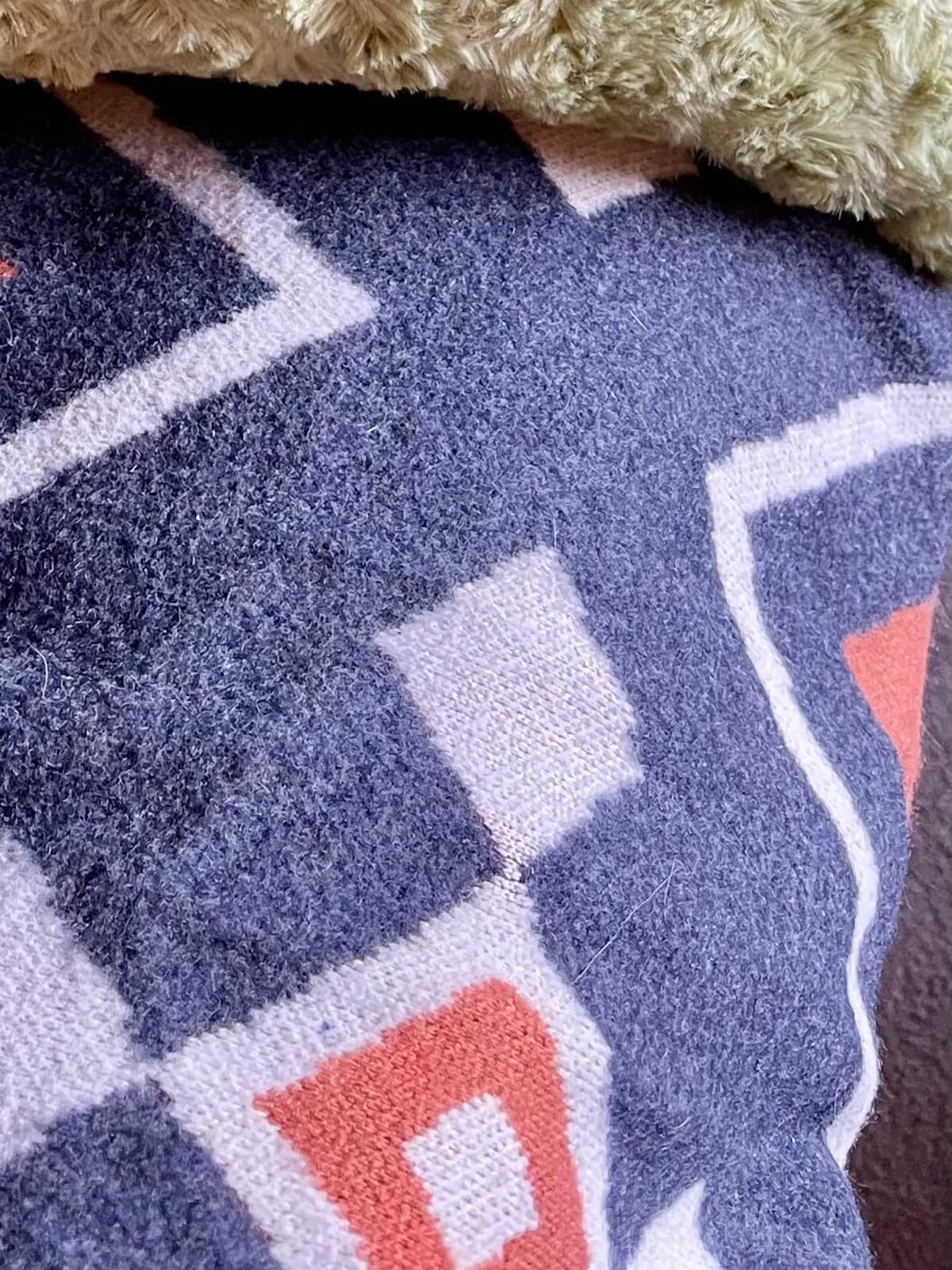 PuTian Merino Wool Blanket for Camping, 87