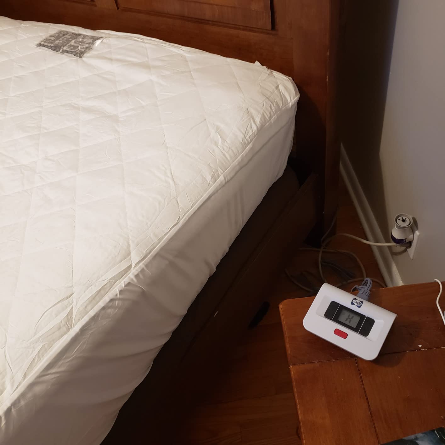 Sealy Heated Mattress Pad Queen Size Dual Control with 10 Heat Settings | with 10 Heat Setting Controller & 1-12 Hours Auto Shut Off | Fit Up to 15