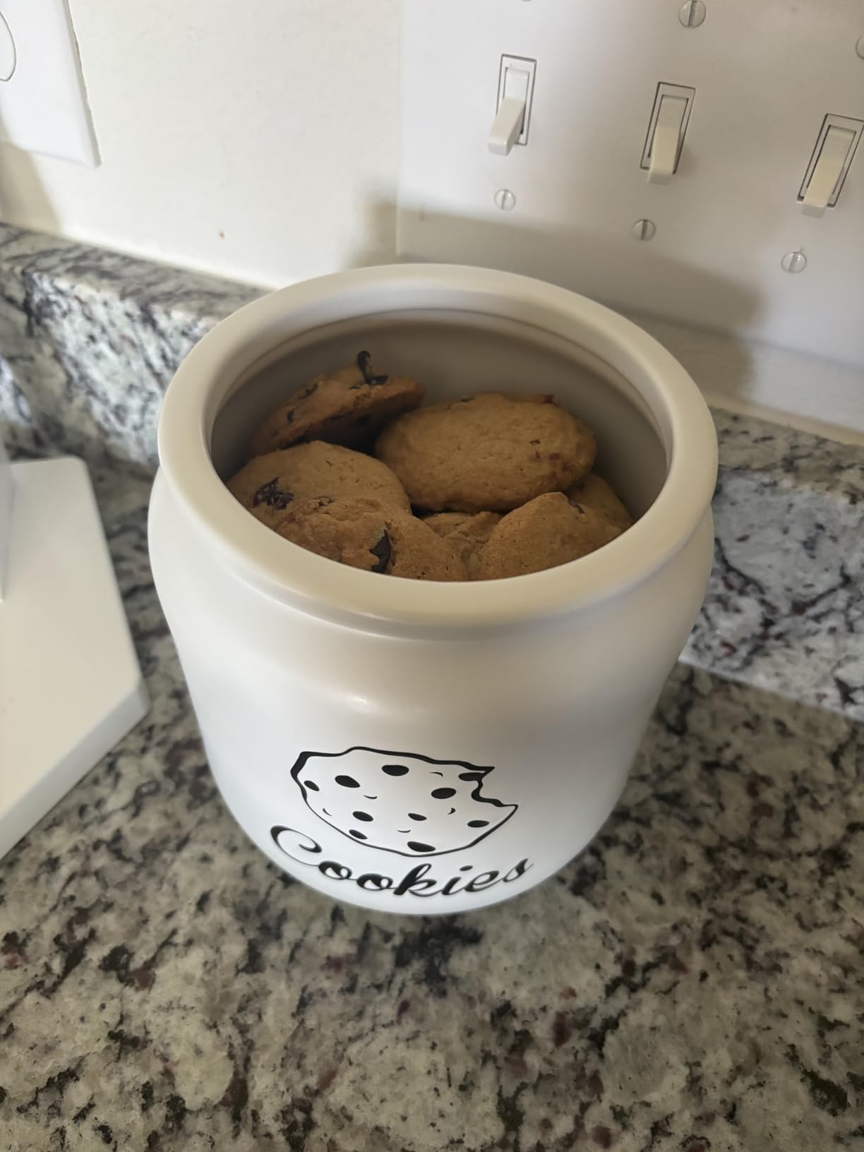 Cookie Jar with Airtight Lid, 6