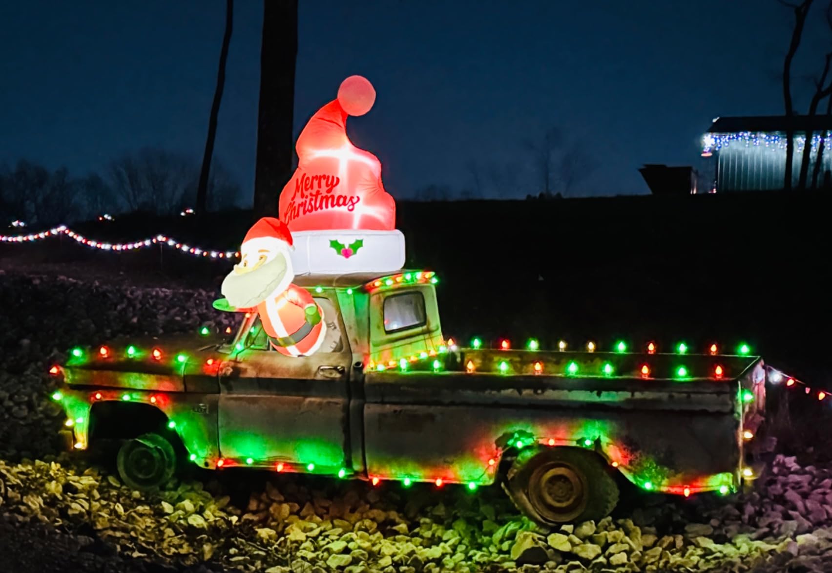 TURNMEON 3.5 Ft Christmas Inflatable Santa Claus Lean Out from Window Outdoor Christmas Decorations Blow Up Xmas Decor with LED Lights Christmas Decorations Party Outside Indoor Home Yard Garden Lawn customer photo 2