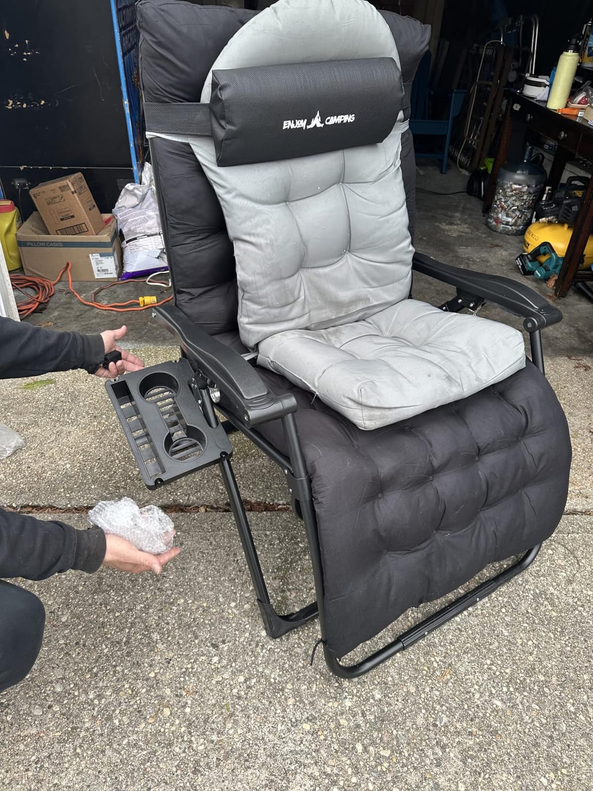 UDPATIO Oversized Zero Gravity Chair Patio Reclining Chairs with Cushion | 33In Outdoor Folding Recliner with Pillows,Cup Holder, Foot Rest, Detachable Pad, Locking Black-xxl customer photo 2