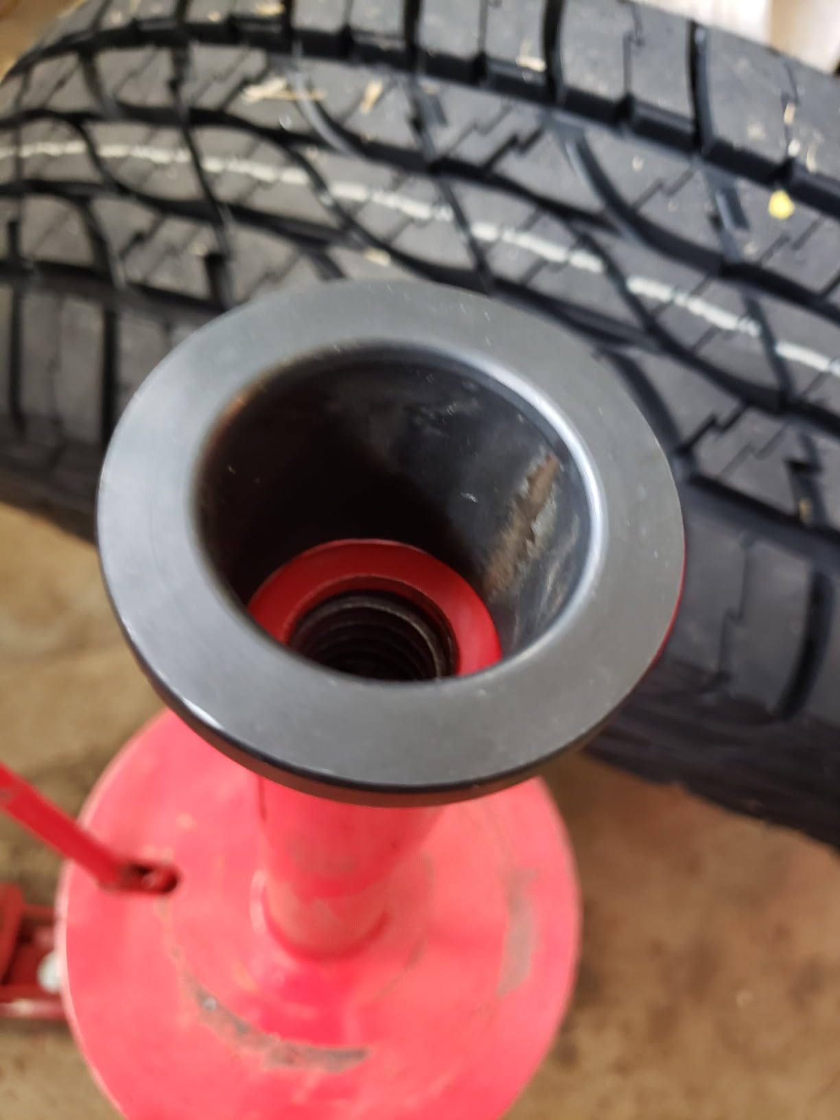 Wheel Balancer Cone, 4pcs Tire Balancing Machine Cones Set #45 Carbon Steel Wheel Balancer Standard Taper Cones Kit for 40MM Shaft, Cone Size 1.77-5.39 Inches customer photo 1