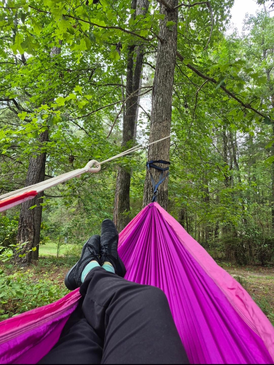 SZHLUX Camping Hammock Double & Single Portable Hammocks with 2 Tree Straps and Attached Carry Bag, Great for Outdoor, Indoor, Beach, Camping, Black & Grey, Large customer photo 1