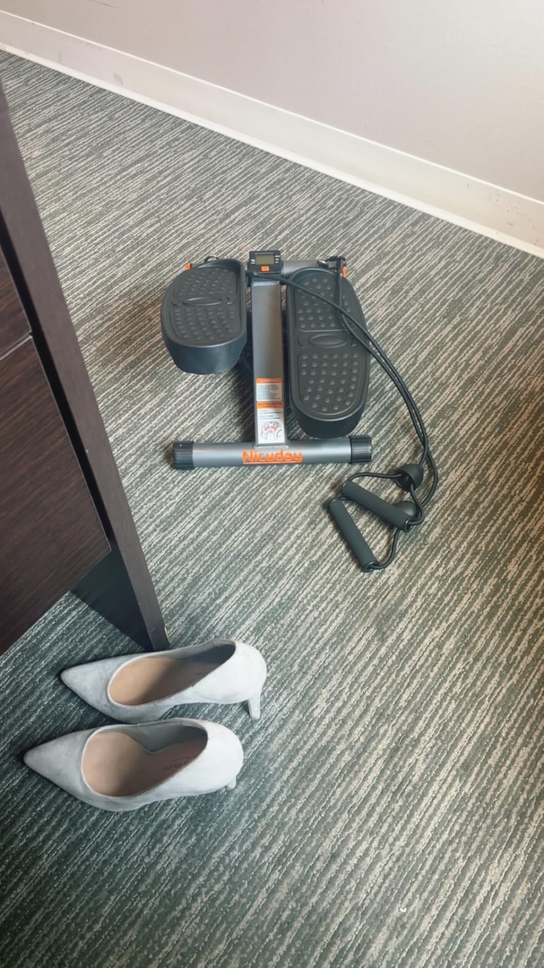 Niceday Steppers for Exercise at Home, Mini Stepper with 300LBS Capacity customer photo 2