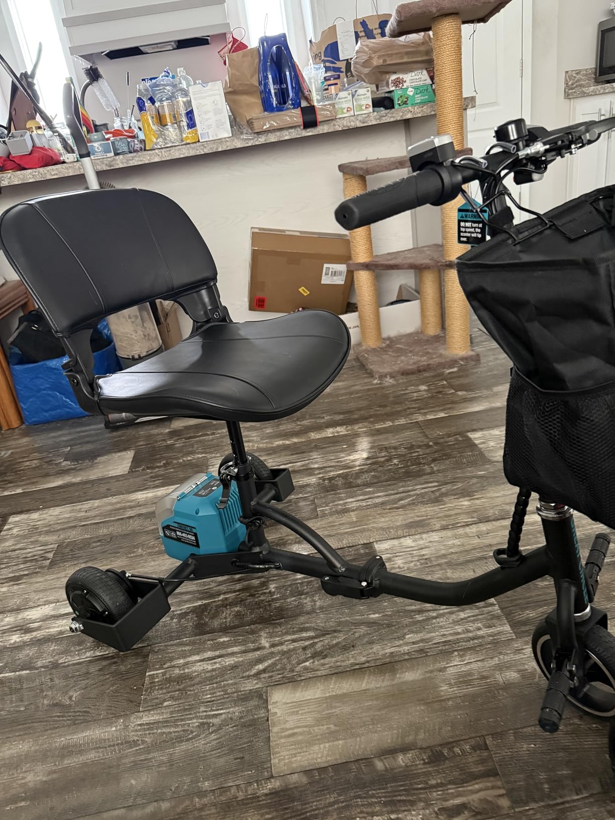 G Mobility Scooter – 3 Wheels, 35 lb Folding Aluminum Frame, Anti-Tip Footrests, Includes (1) 48V 2Ah Li-Ion Battery and Charger, Supports 275 lbs, Airline Friendly customer photo 2