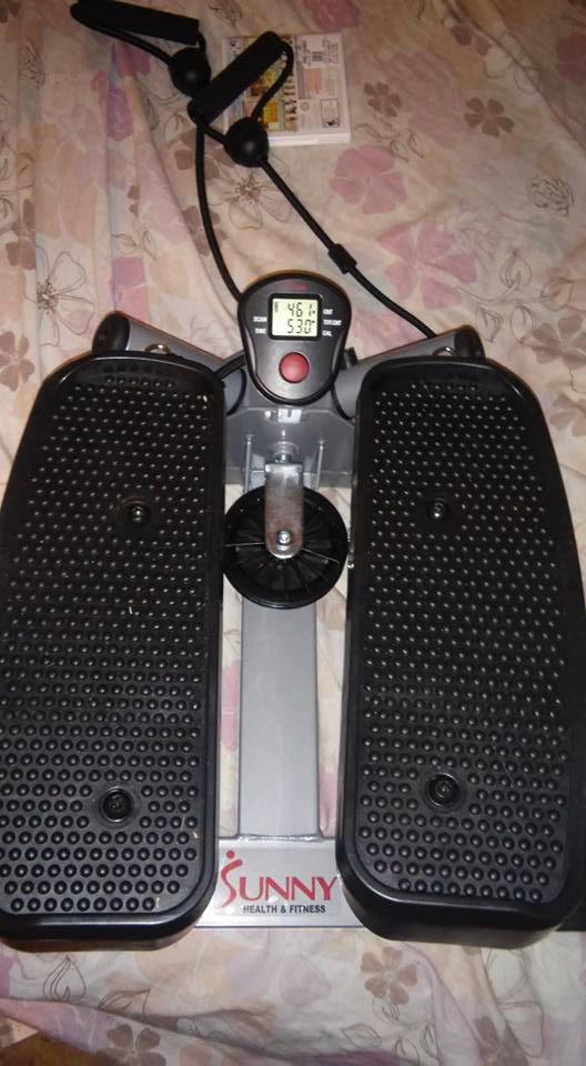 Sunny Health & Fitness 2-in-1 Power Stepper, 400 lb Weight Capacity, Resistance Bands, Height-Adjustable, Low-Impact Cardio, Bluetooth + SunnyFit App, SF-S021054 customer photo 2