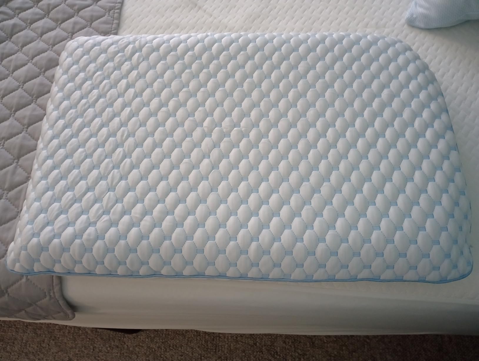 Flat Pillow for Stomach and Back Sleepers, Ultra Thin Pillow for Sleeping, Cooling Gel Slim Stomach Sleeping Pillows for Shoulder Neck Pain Relief, Low Profile Memory Foam Pillows 2.75-inches customer photo 1