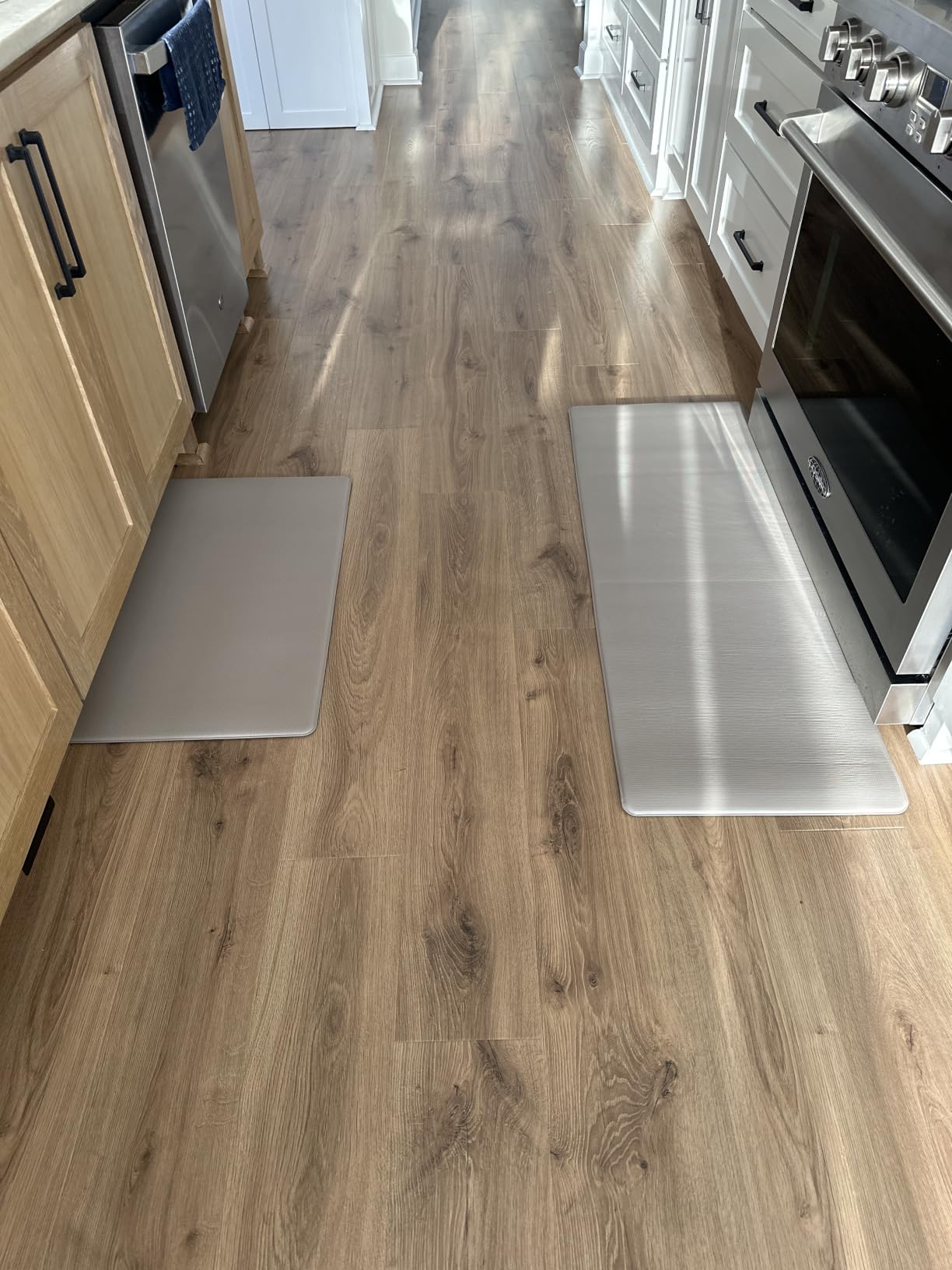 StepRite Kitchen Mats for Floor, 2-Piece Anti-Fatigue Kitchen Rugs, Black customer photo 1