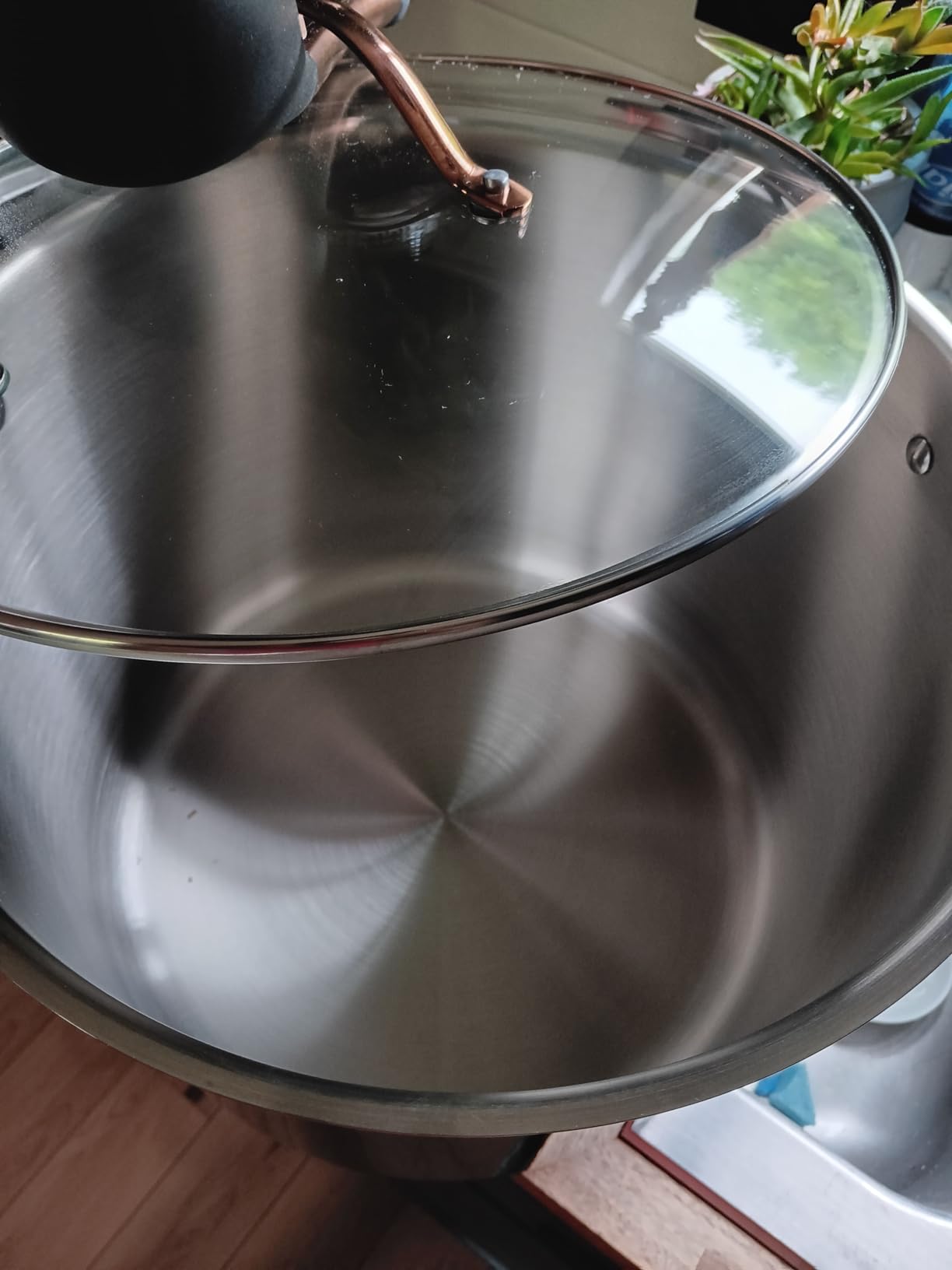 Ciwete Stock Pot 12 Quart, 18/10 Tri-Ply Stainless Steel Whole Clad Stock Pot with Lid, Seamless 12 QT Cooking Pot with Copper Handle, Healthy Stockpots, Induction, Gas, Oven and Dishwasher Safe customer photo 2