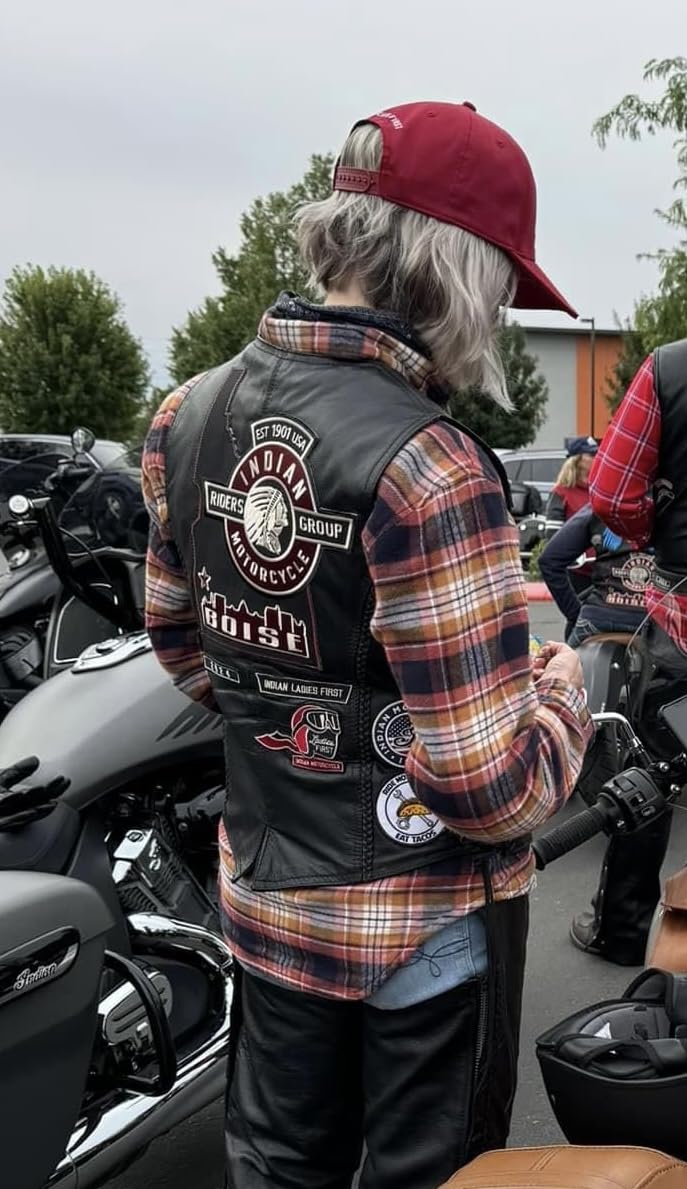 Dream Apparel Womens Black Leather Motorcycle Vest for Riding W/Concealed Carry Pockets, Biker Vest Club Vest W/Side Laces customer photo 2