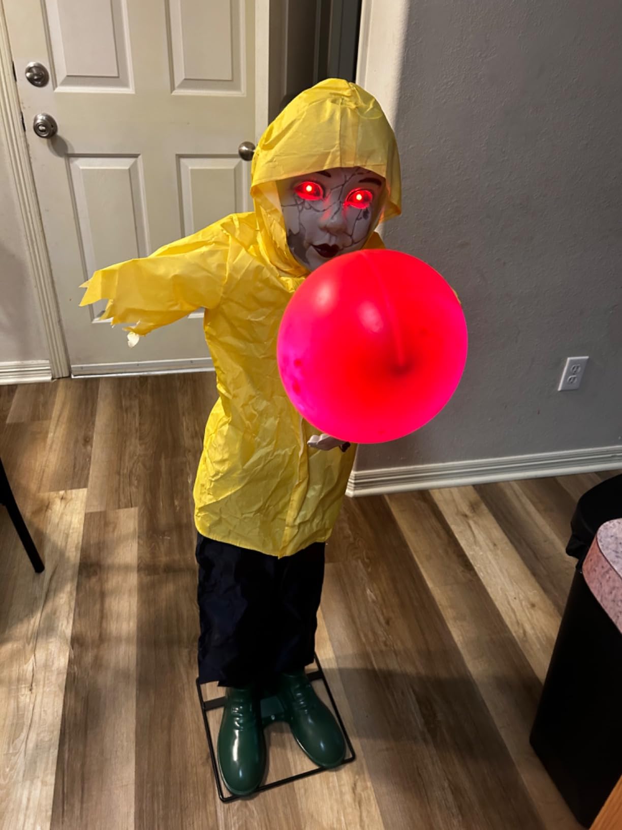 Halloween Decorations Outdoor - 4 Ft Life Size Animatronics Prop | Glowing Balloon Sound-Activated Sensor Scary Decor customer photo 2