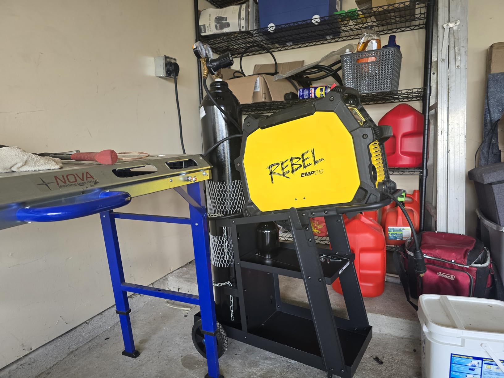 YESWELDER Welding Cart for TIG MIG Welder and Plasma Cutter, Tilt-Table Large Storage 360° Rolling Welding Trolley customer photo 2