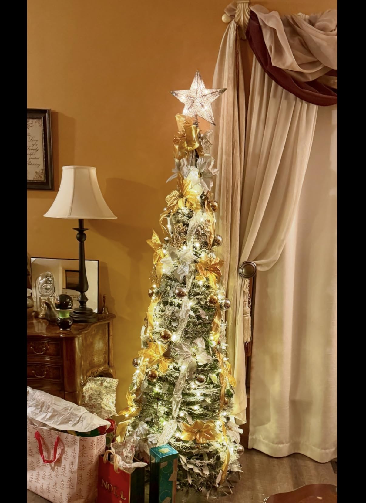 VINGLI 6ft Pre lit Pop Up Christmas Tree with Lights, Pre-Decorated Artificial Pencil Xmas Tree Collapsible Christmas Tree Holiday Party Decorations (Red&Gold) customer photo 2
