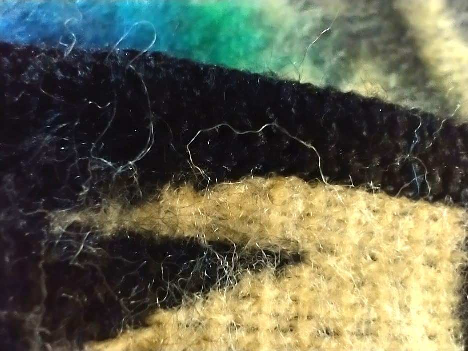 Premium Alpaca Wool Blanket King Size 85 x 80 | Ultra Soft Reversible Throw Blanket, Warm, Breathable, Hypoallergenic, Andean Style customer photo 2