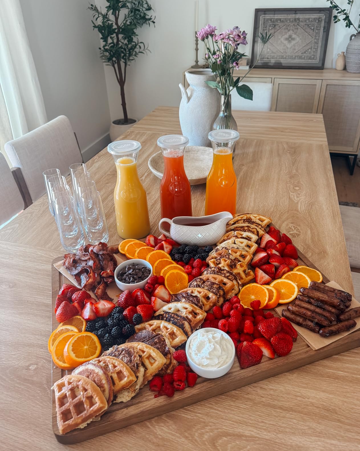 GAOMON 24 x 18 In Acacia Cutting Board for Kitchen, XXL Extra Large Charcuterie Cheese Platter Serving Tray customer photo 1