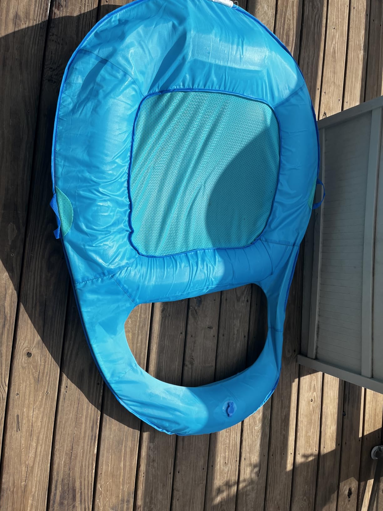 SwimWays Spring Float Recliner, Fast-Inflating Adult Pool Lounger; Ages 15+ | Patented Fast Inflation for Immediate Use During Travel, Fits Most Adults and Teens customer photo 1