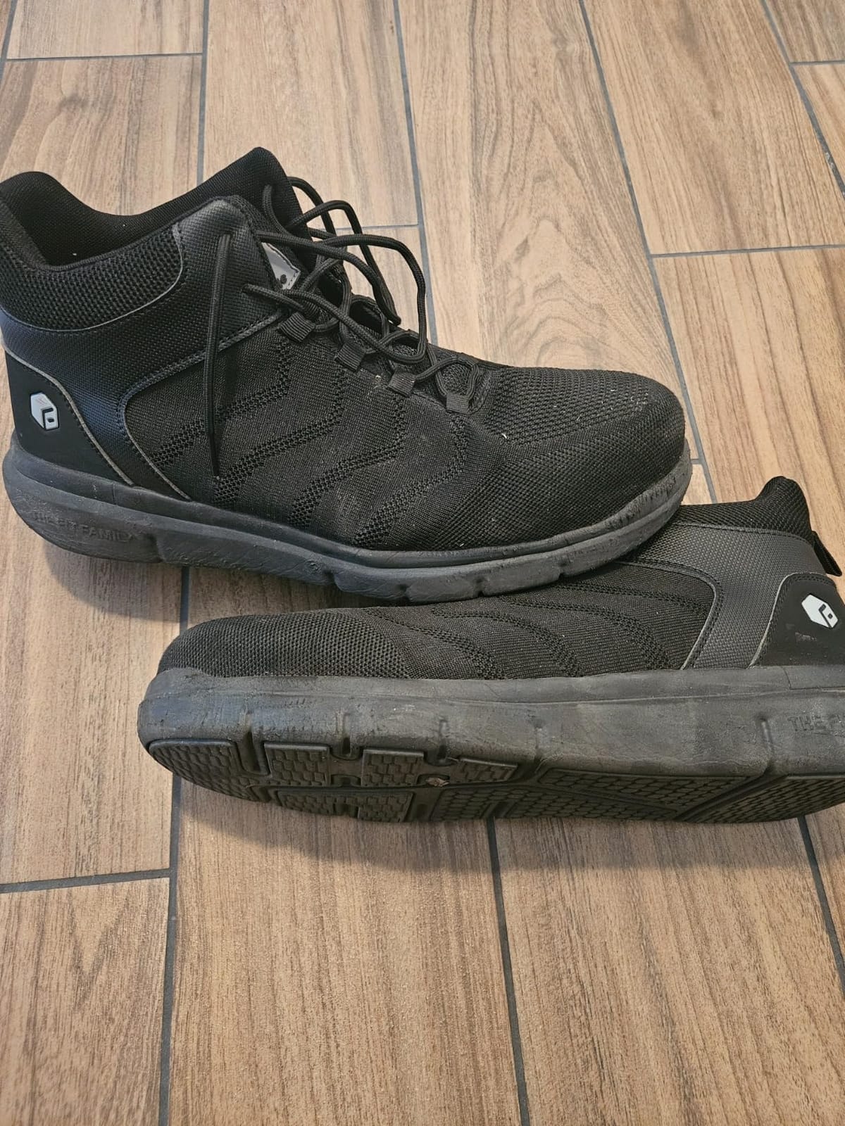 FitVille Extra Wide Work Boots for Men Composite Steel Toe Safety Boots High Top Work Shoes for Men customer photo 1
