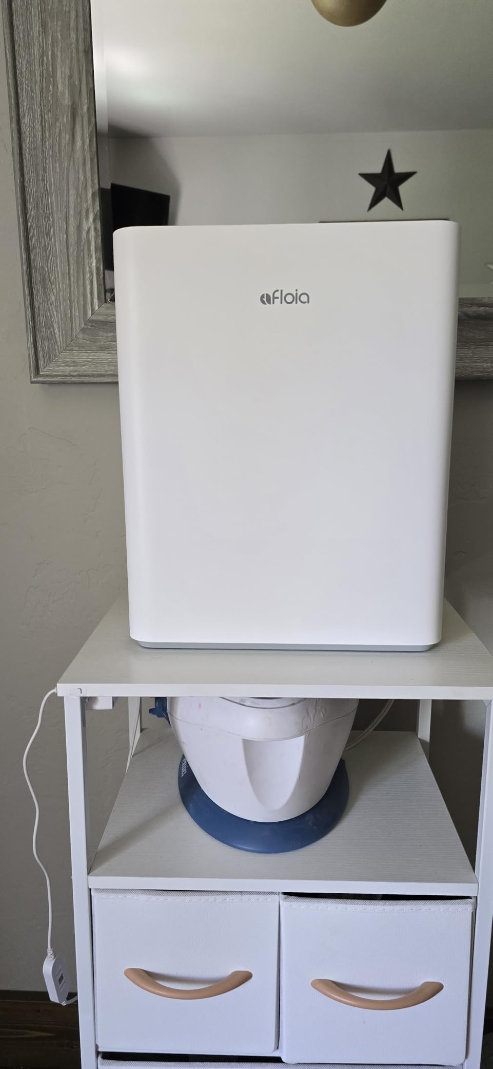 Afloia Air Purifier for Large Rooms Up to 2,000 Sq. Ft. with PM2.5 Display | 4-Stage HEPA Filter, Washable Pre-Filter, Ideal for Bedrooms, Helps Capture Pet Dander, Pollen, Dust, And Smoke customer photo 1