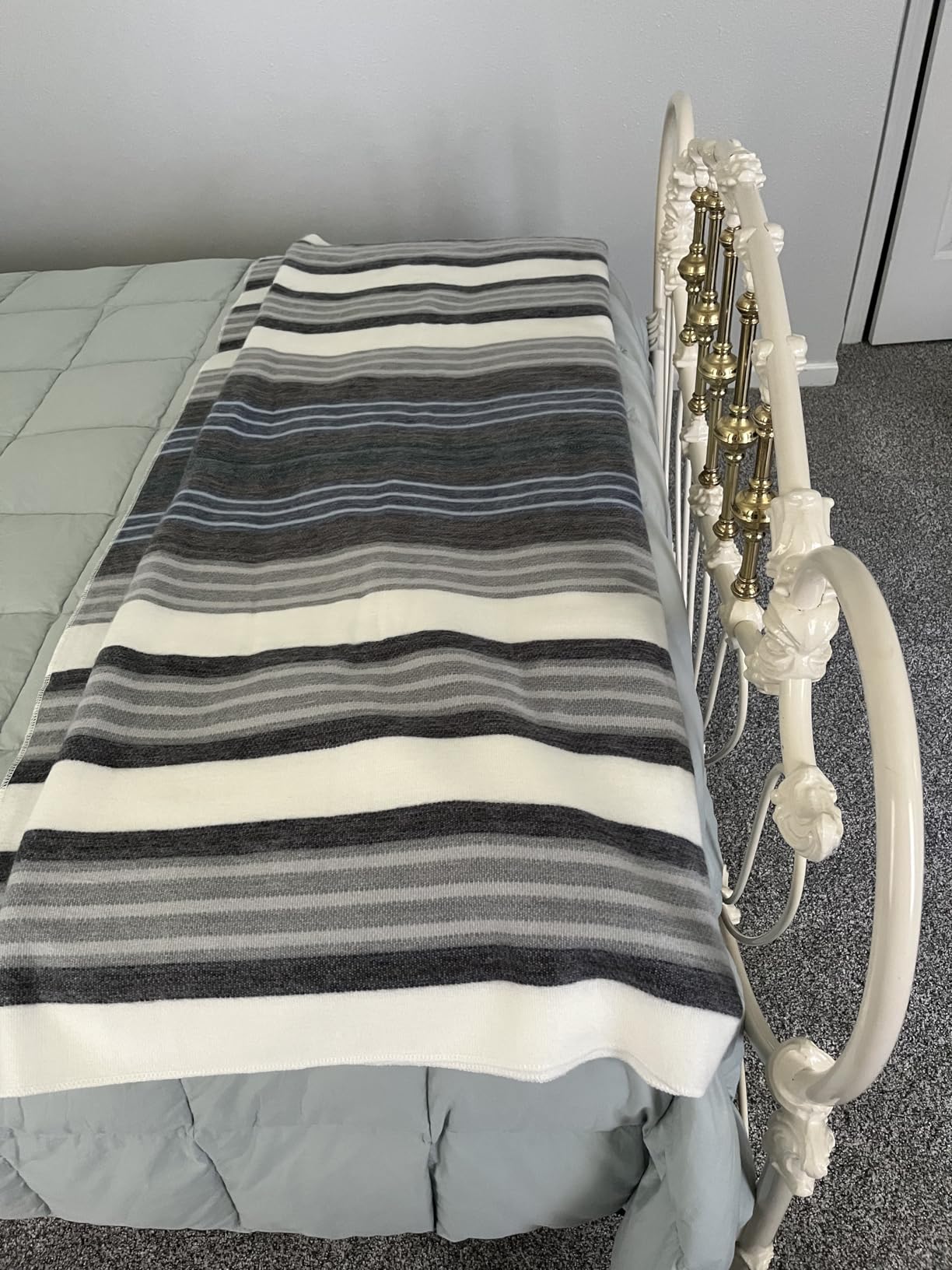 Alpaca Wool Throw Blanket | Warm, Ultra-Soft, 85