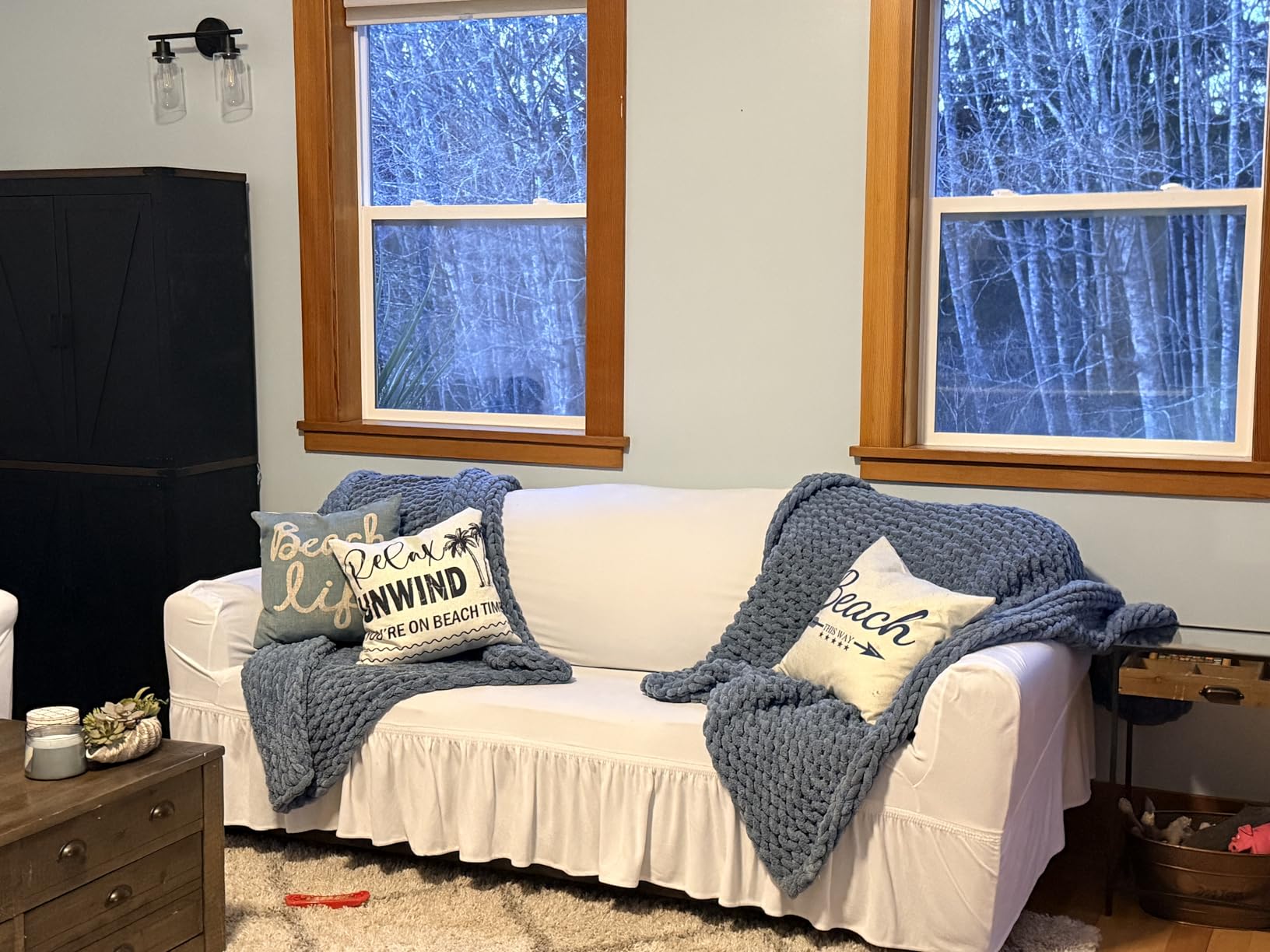Soft Chunky Knit Blanket, 50X60 in Handmade Thick Chenille Yarn Throw Without Shedding & Raveling, Aesthetic & Cozy Home Decor with Couch Sofa Bed, Gift Pack, Airy Blue customer photo 2