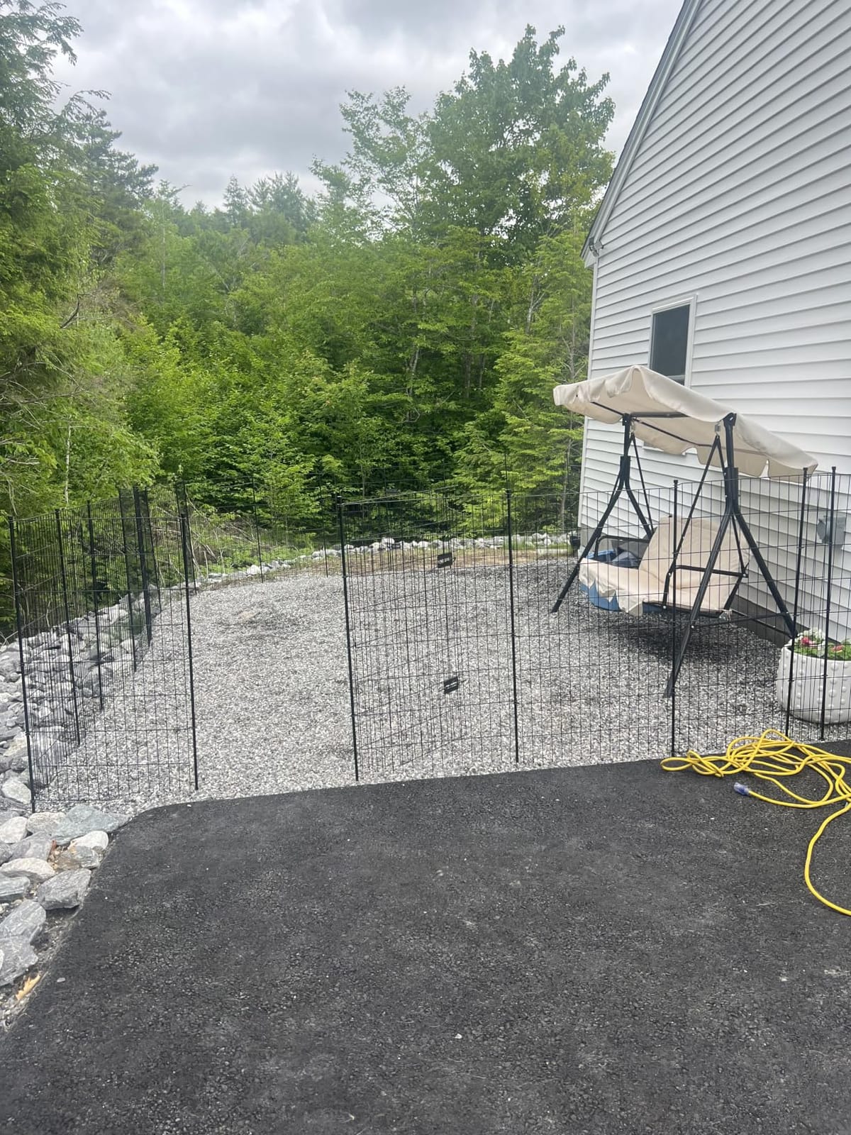 No Dig Garden Fence Outdoor for Yard, 32in (H) x 23.6ft(L) | 10 Panels Animal Barrier Fence, Rustproof Metal Temporary Dog Fence, Decorative Fencing for Patio, Flower Bed customer photo 2