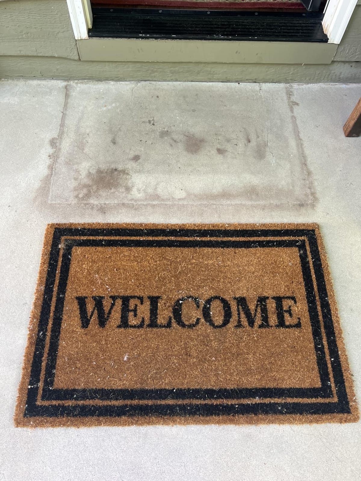 Barnyard Designs Natural Coco Coir Non-Slip Doormat (17x30, Border) | Heavy-Duty Welcome Mat with Rug-Grip Backing for Front Door, Covered Porch or Entryway, Indoor Outdoor Sheltered Entrance customer photo 2