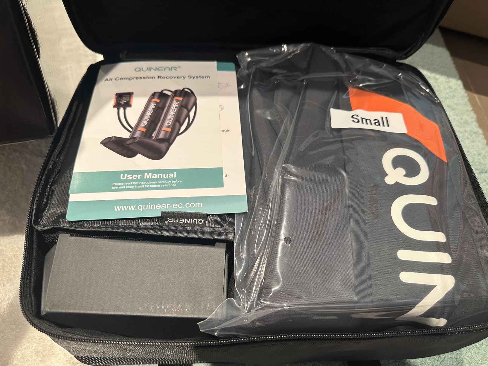 QUINEAR Professional Leg Recovery System Cordless Air Compression Boots (Medium) customer photo 1
