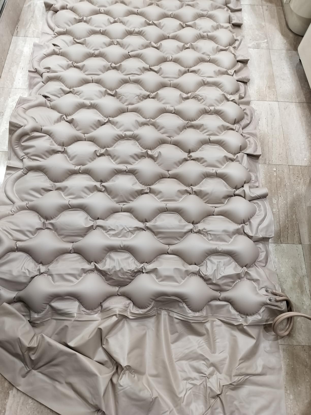 Alcedo Alternating Air Pressure Mattress Pad for Bed Sore Prevention | Ultra-Quiet Adjustable Pump, Waterproof & Durable Mattress, 300 lb Capacity, Hospital and Home Use, Twin Size 35x75'' customer photo 1