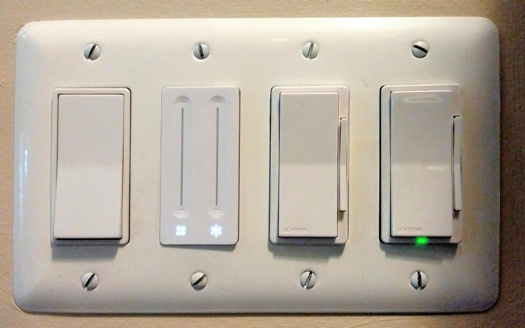 Kasa Smart Ceiling Fan Control & Dimmer Switch, KS240, Single Pole customer photo 2