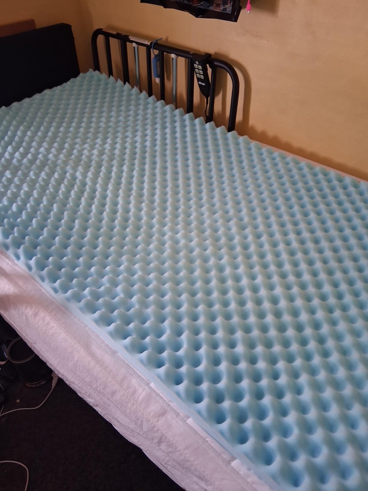 Airflow Foam Mattress Topper, Egg Crate Foam Pad, Hospital Mattress Pad and Bed Topper for Support, Pressure Relief and Weight Distribution, Hospital Size Mattress, 2x33x72 Made in USA by Foam Global customer photo 1