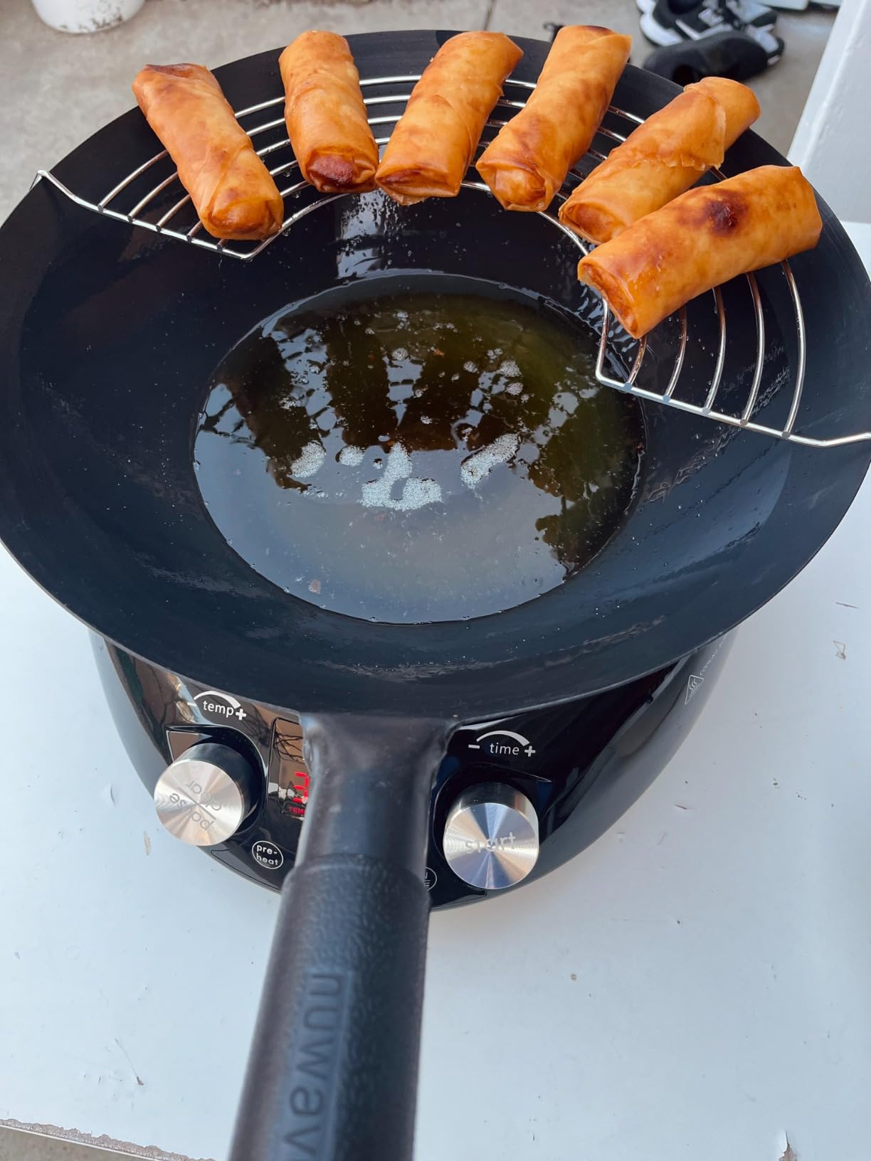 Nuwave Induction Wok, 3 Wattages 600, 900 & 1500, 100°F-575°F in 5°F | Precise Temp Controls, Infuse Complex Charred Aroma & Flavor, Authentic 14-inch Carbon Steel Wok Included, Wok Hei customer photo 1