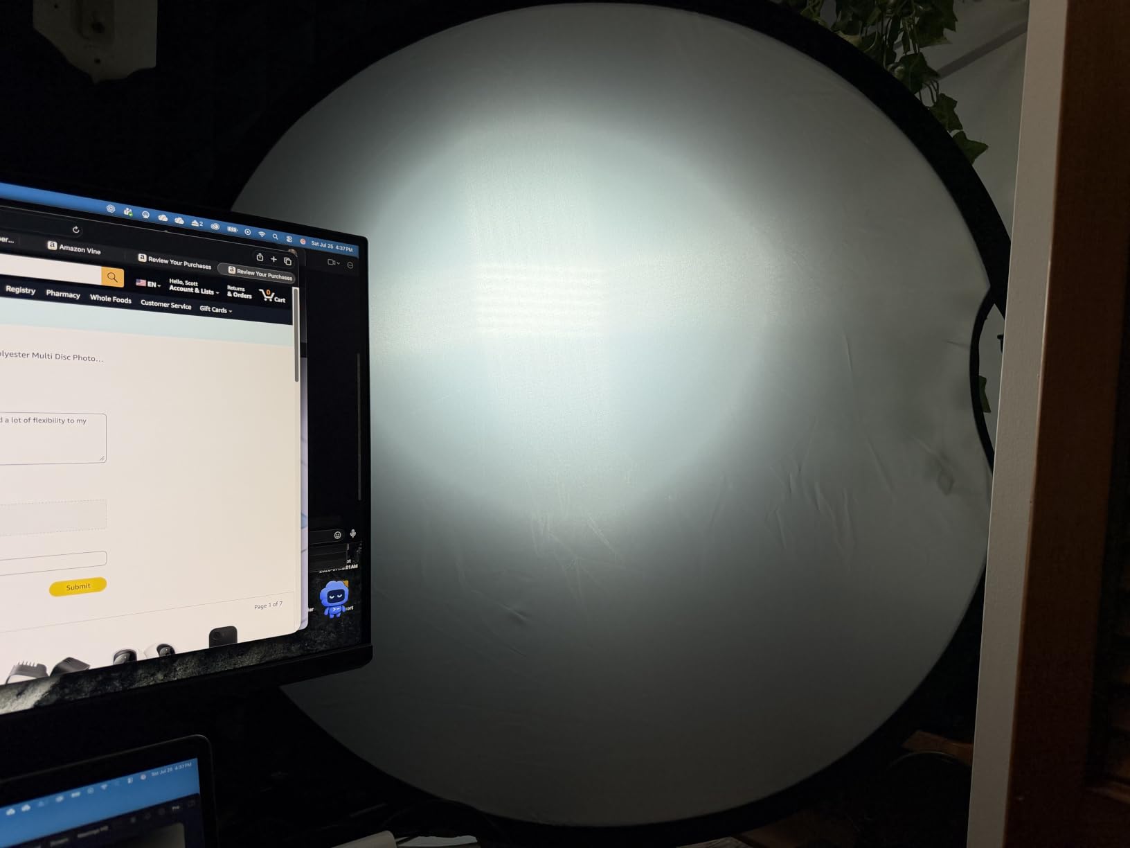 NEEWER 32 inch/80cm 5 in 1 Light Reflector with Clamp & Hand Grips, RF-80II | Polyester Multi Disc, Photography Diffuser, Translucent, Silver, Gold, White, Black, 3/8 inch Thread, for Studio Outdoor Lighting customer photo 2