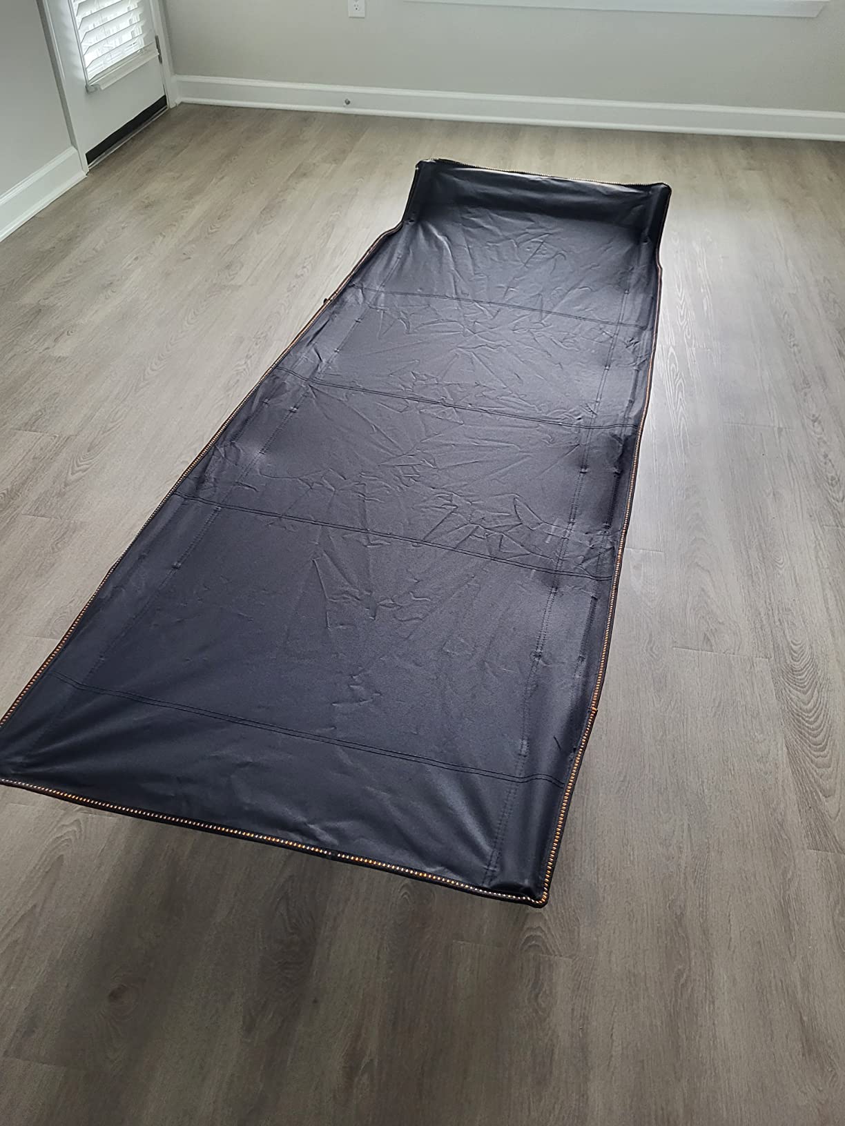 LILYPELLE Oversized XXL Folding Camping Cot, 32