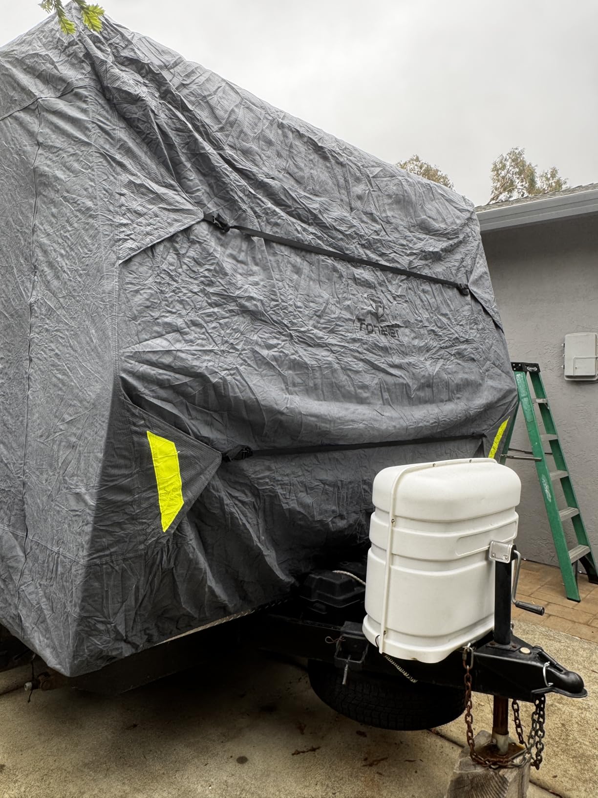 Fonzier Class A RV Cover 31-34ft, 7 Layer Top Heavy Duty Camper Cover, Extra-Thick Waterproof Windproof Anti-UV Rip-Stop Class A Motorhome Cover with 2Pcs Extra Straps, 6 Gutter Covers & 4 Tire Covers customer photo 2