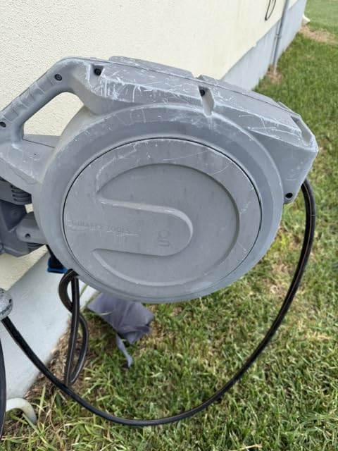 Giraffe Tools Retractable Garden Hose Reel 1/2