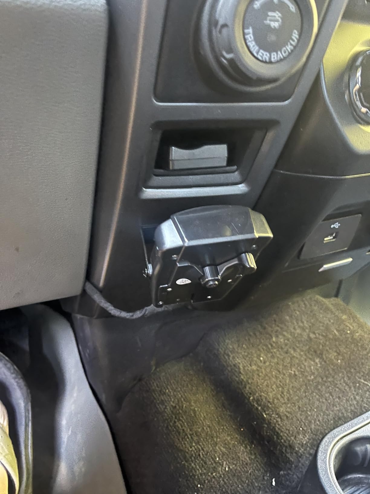 briidea Trailer Brake Controller, Time-Delay Brake Controller for 1-4 Axle Trailers, Safety Protection with Overload/Short-Circuit Alerts customer photo 2