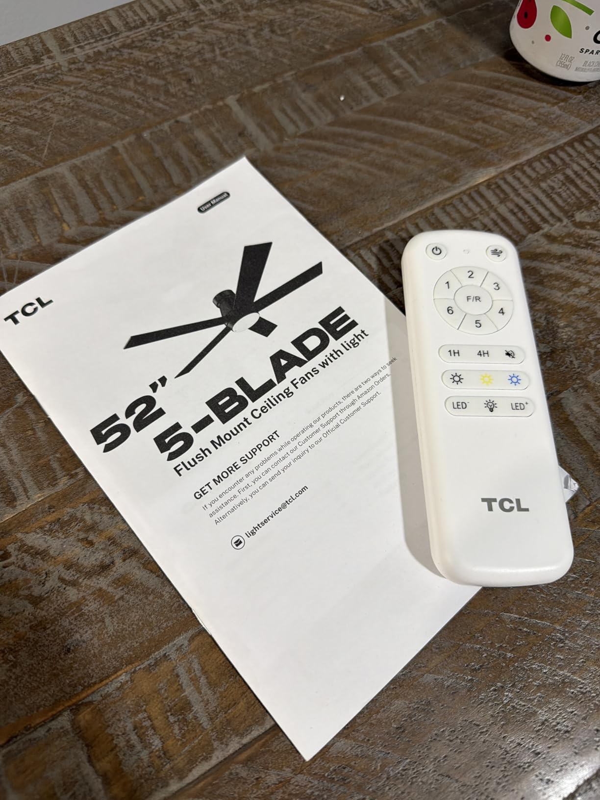 TCL 52