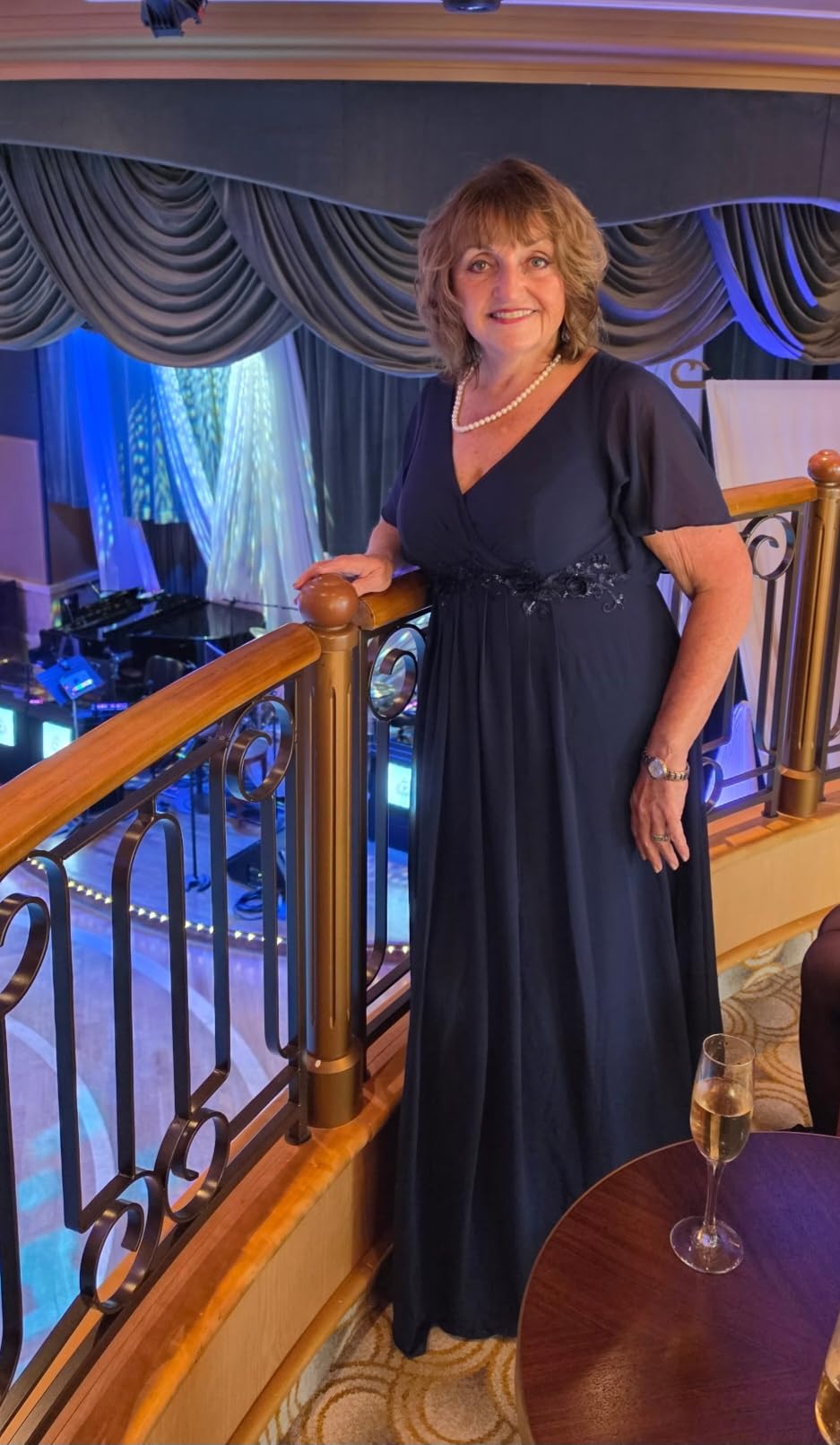 Ever-Pretty Womens V Neck Applique Mother of the Bride Dresses Formal Dress | Chiffon, Short Sleeves, Ruched, A-Line, Bridesmaid Dresses, Formal Gown, Black Tie Dress customer photo 2